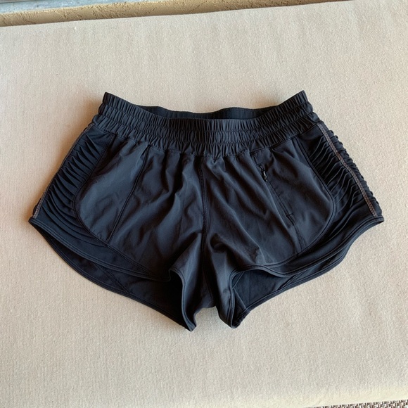 lululemon athletica Pants - Lululemon Athletica Black size 8 Athletic Shorts